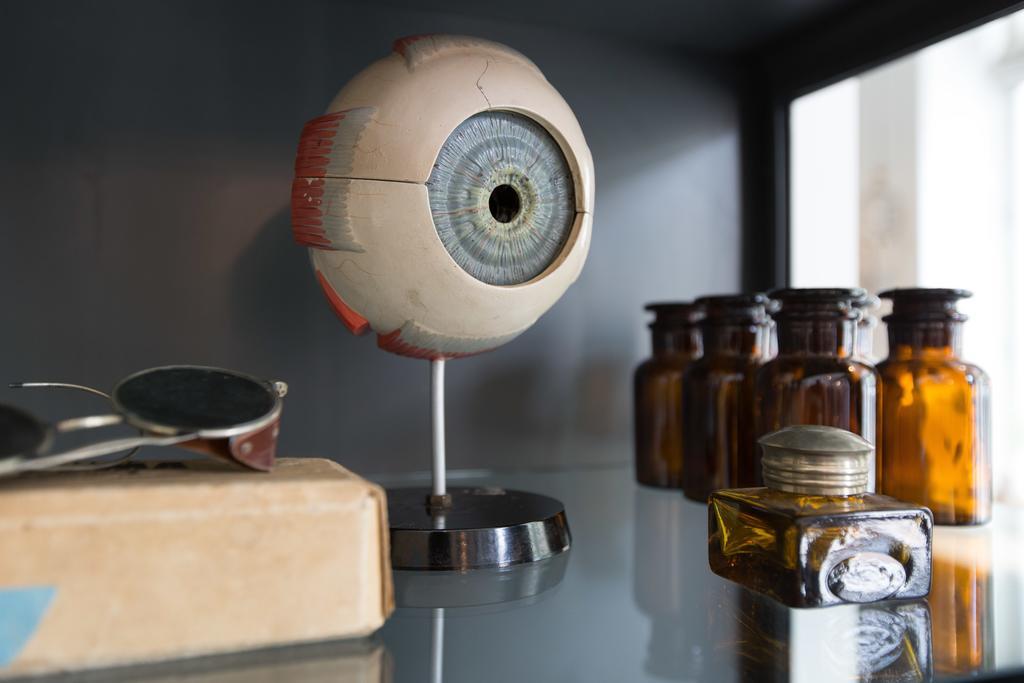 Eye Hotel Утрехт Экстерьер фото
