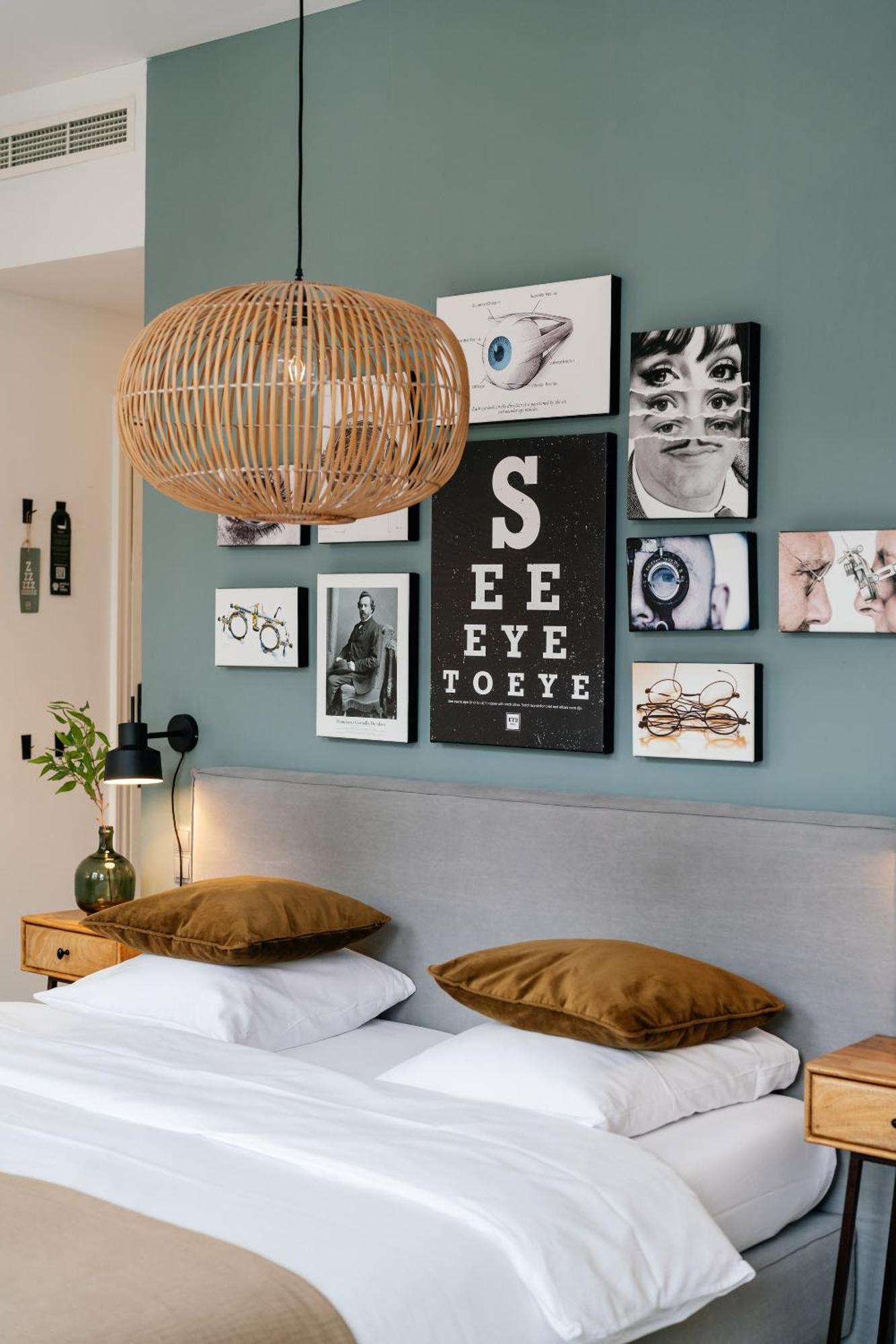 Eye Hotel Утрехт Экстерьер фото