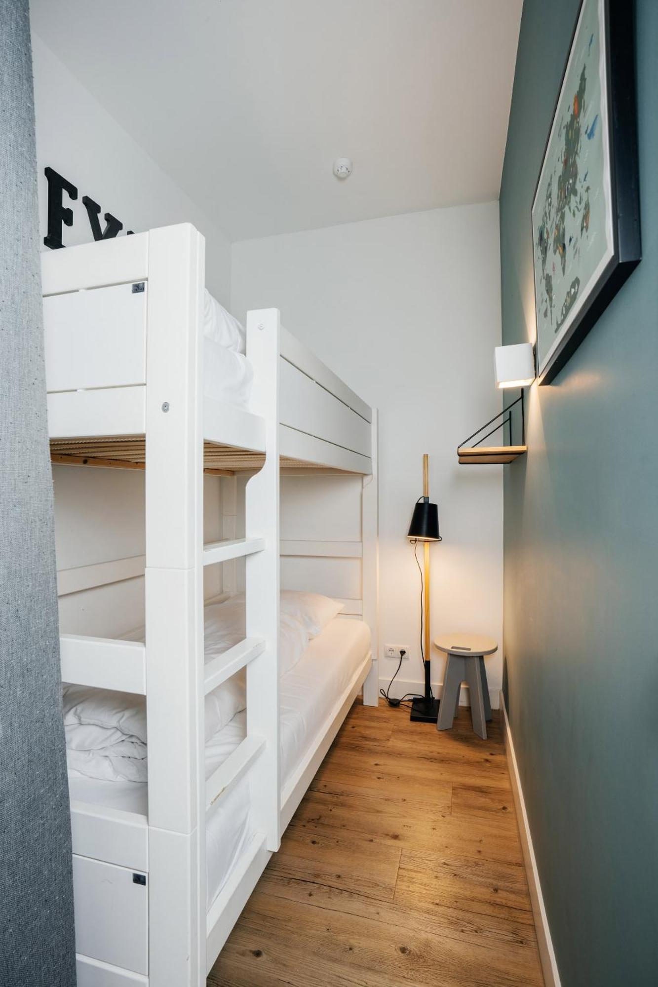 Eye Hotel Утрехт Экстерьер фото